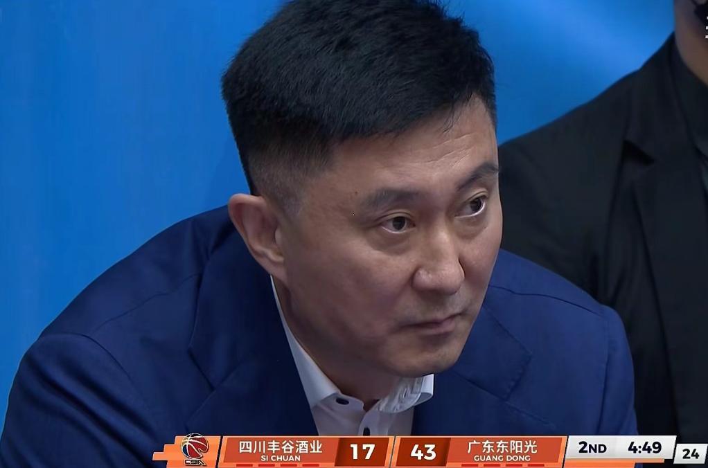 半岛·综合体育官网入口-广东男篮48分大胜,徐杰20+5完全复苏,陈家政15+4+4胡明轩缺阵